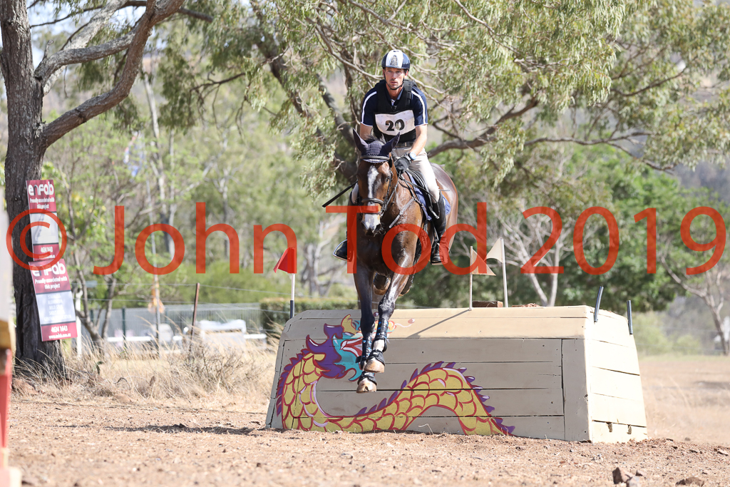 JHT_0611.JPG   08:59:24  06/10/2019  Copyright John H Tod 2019
