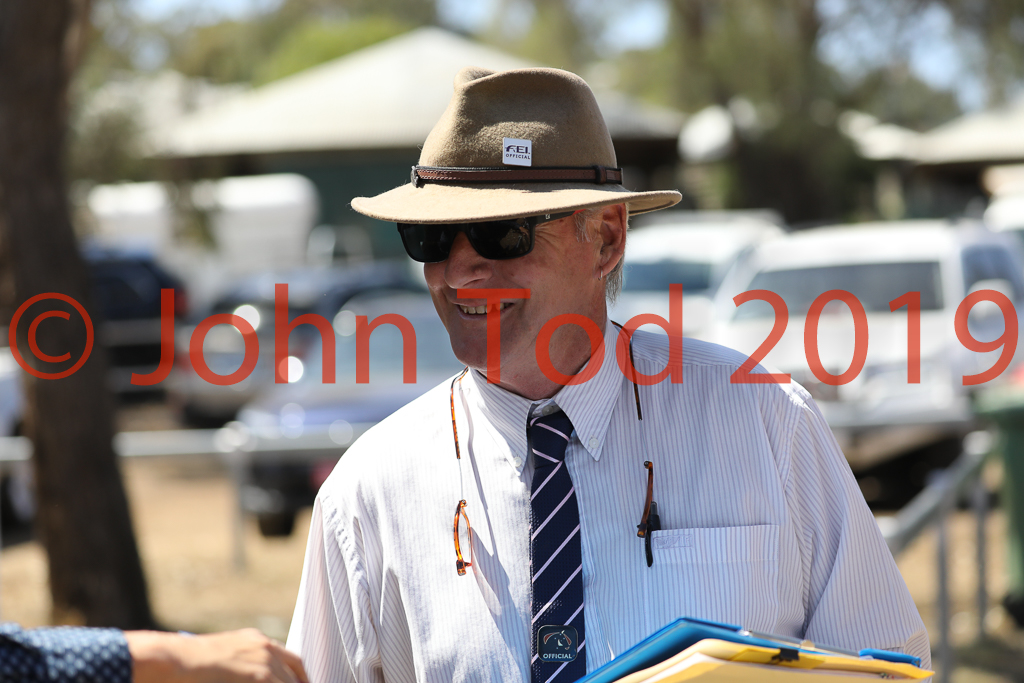JHT_0317.JPG   12:57:44  05/10/2019  Copyright John H Tod 2019